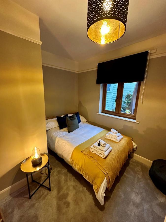 3 Bed Ground Floor Apartment - Hot Tub Optional Upgrade Hythe  Exterior foto